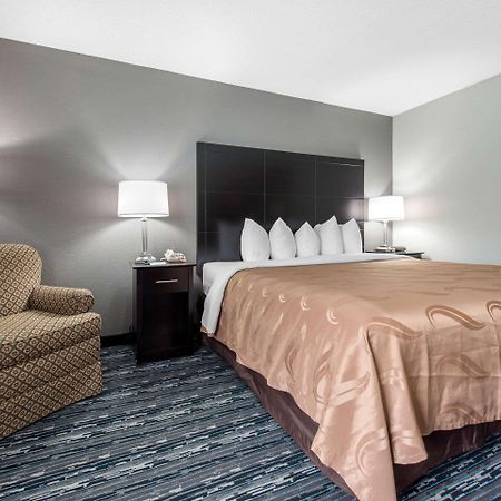 Quality Inn & Suites Brownsburg - Indianapolis West Bagian luar foto