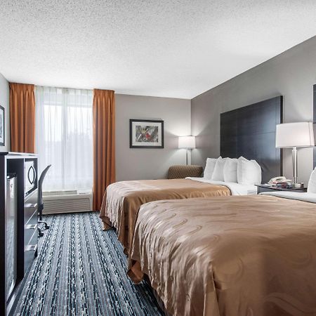 Quality Inn & Suites Brownsburg - Indianapolis West Bagian luar foto